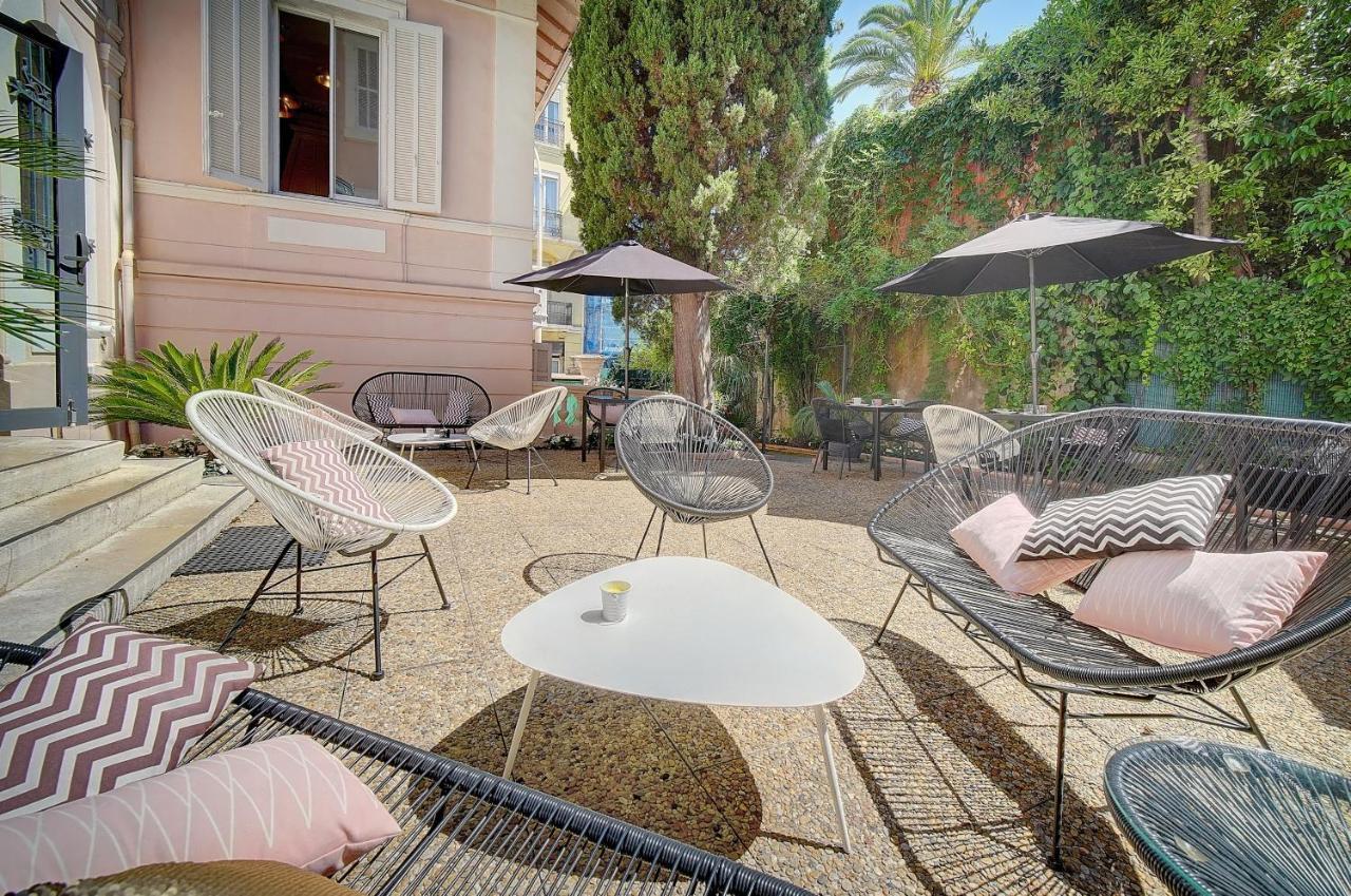 Villa Claudia Hotel Cannes Centre - Parking Exterior foto